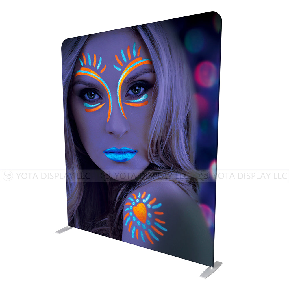 C4 6.56' x 8.28' H / 2m x 2.524m H