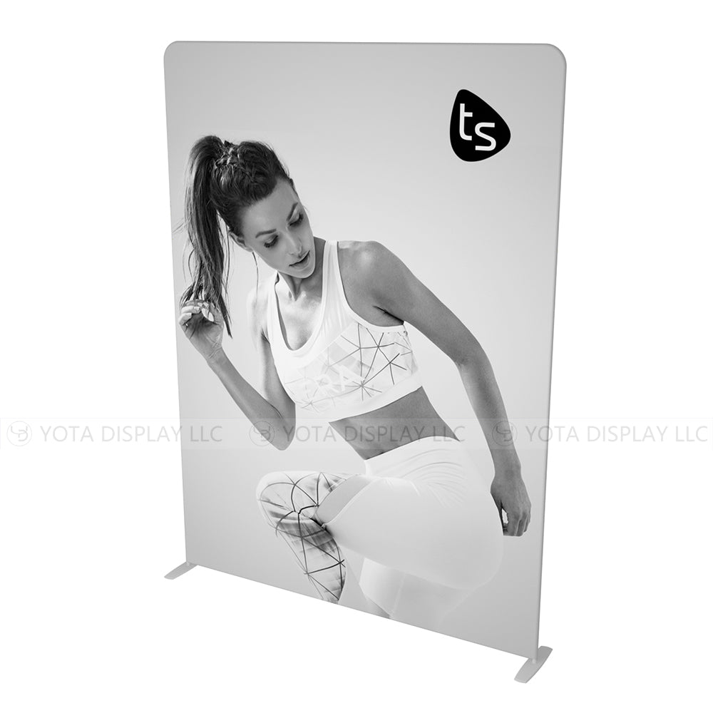 D3 8' x 10.65' H / 2.4m x 3.246m H