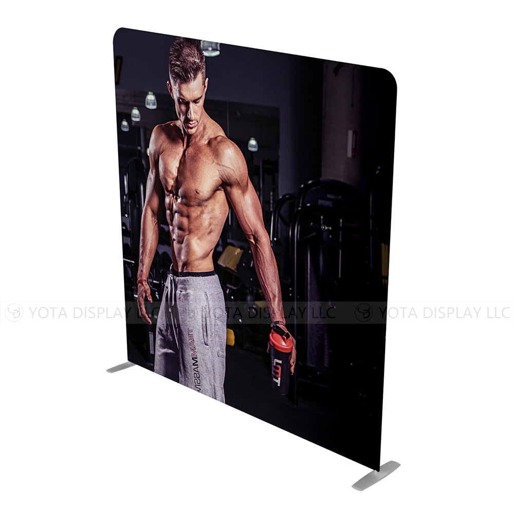 D4 8' x 8.28' H / 2.4m x 2.524m H