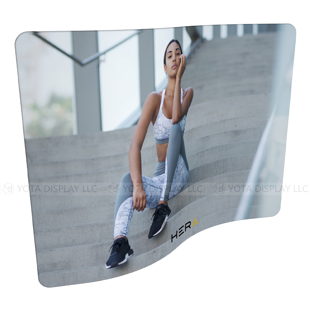 E4 10' x 7.48' H / 3m x 2.28m H