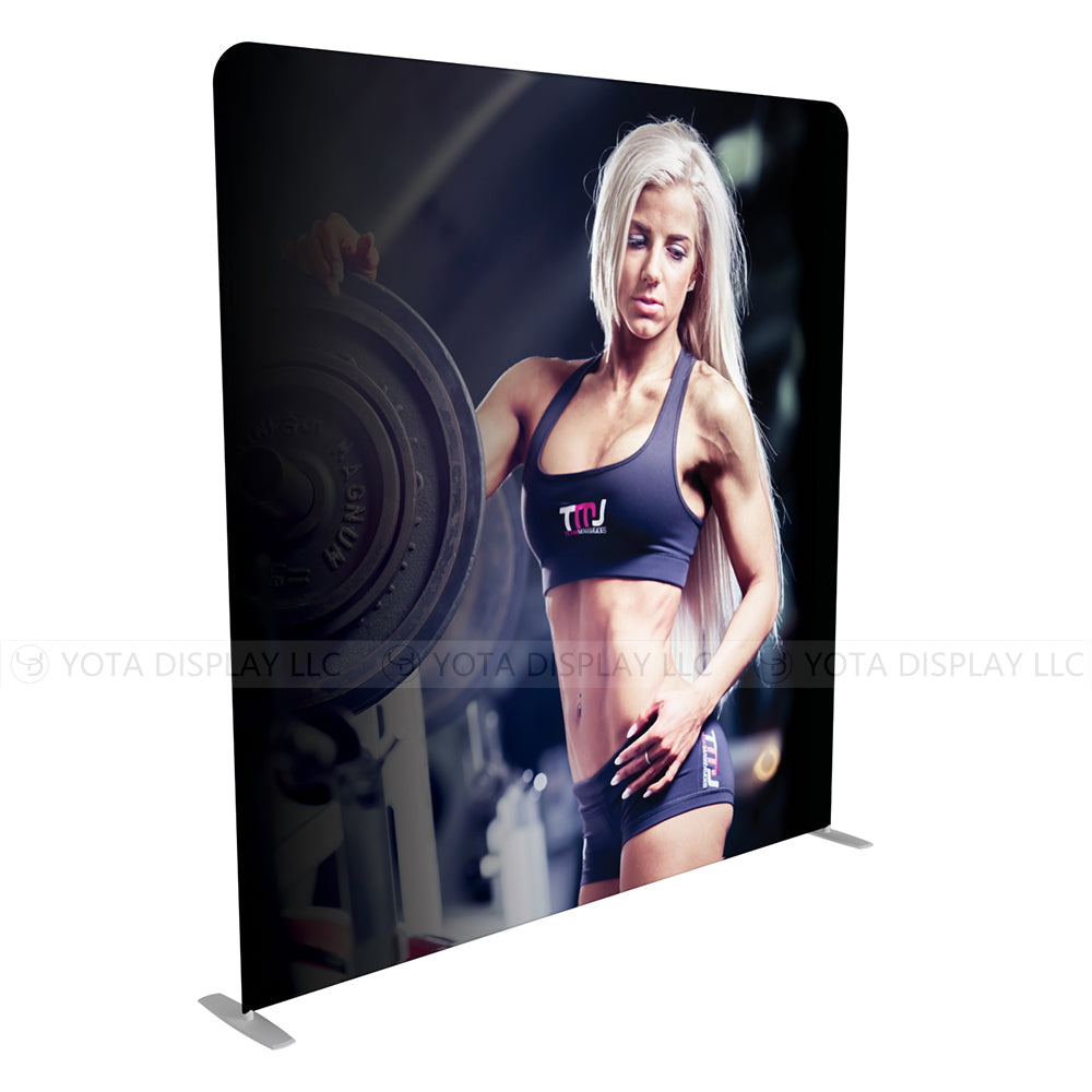 D2 8' x 8.28' H / 2.4m x 2.524m H